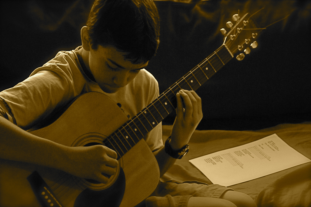 the-best-beginner-guitar-songs-and-the-best-kids-guitar-songs